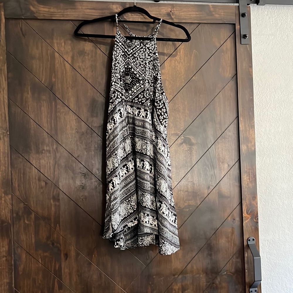 Mini dress. Size L